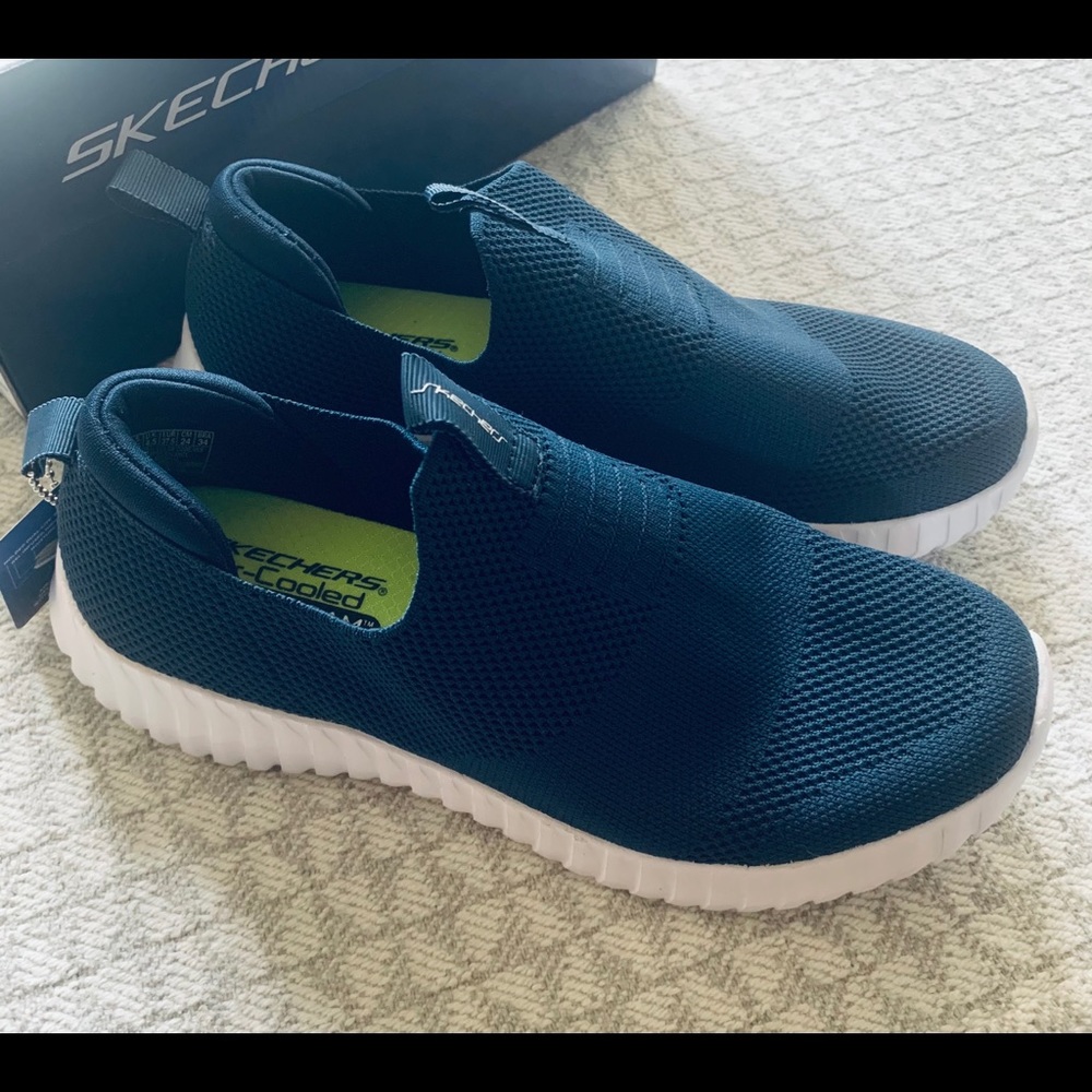 COPY - Skechers Sneakers